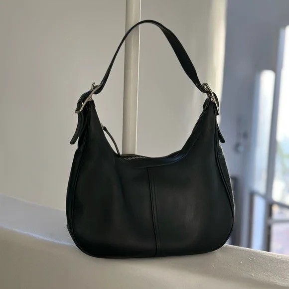 Vintage Coach Shoulder Bag - Picture 1 of 5